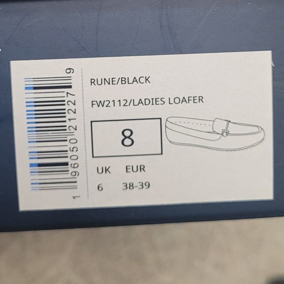 Nautica Black Ladies Loafer Size 8 - Picture 4 of 5